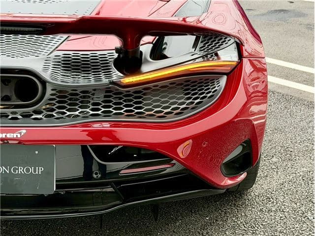 McLaren 750S 2024