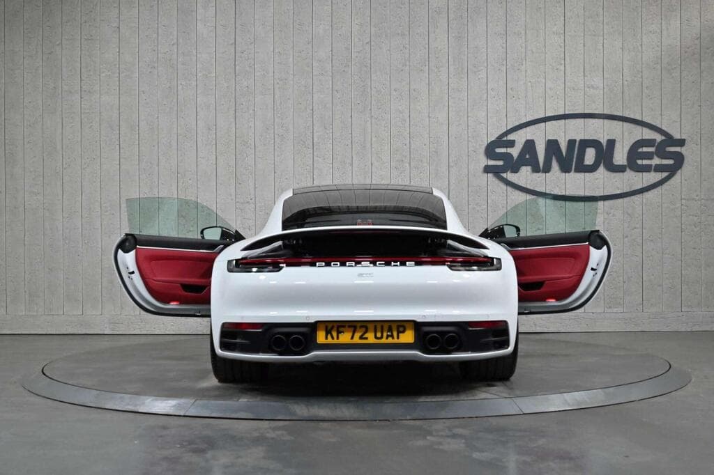 Porsche 911 2022