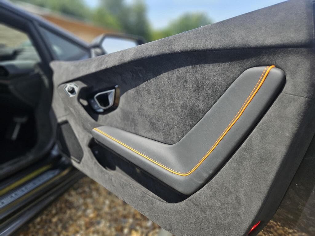 Lamborghini Huracan 2023
