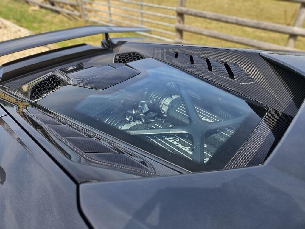 Lamborghini Huracan 2023