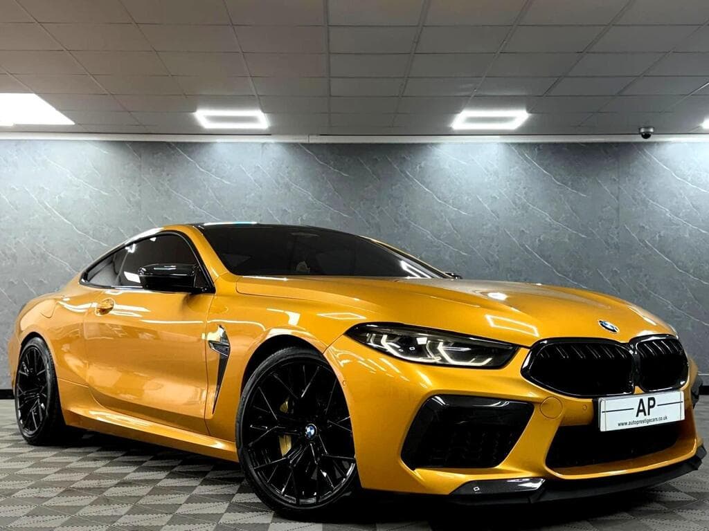 BMW M8 2022