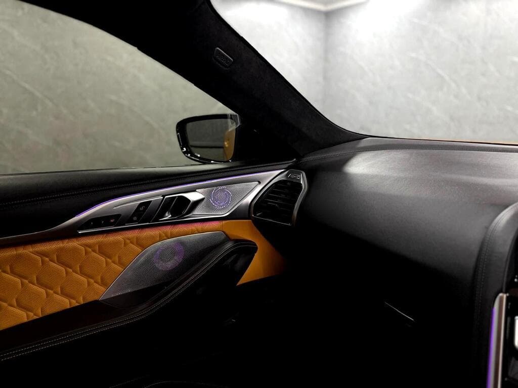 BMW M8 2022