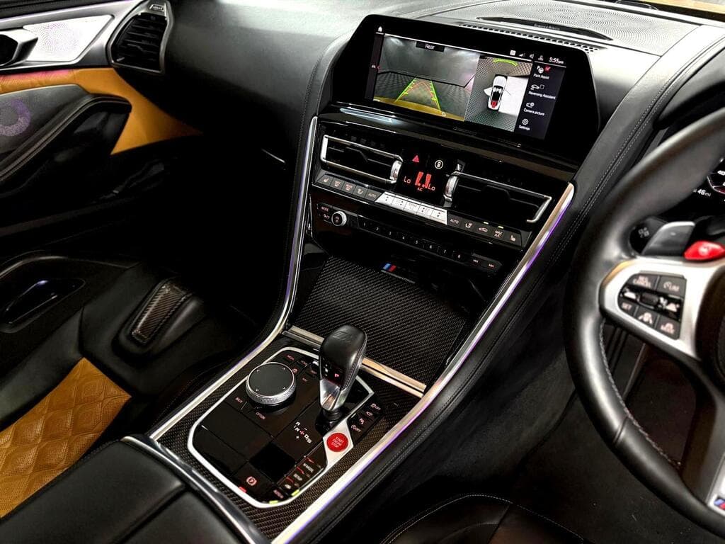 BMW M8 2022