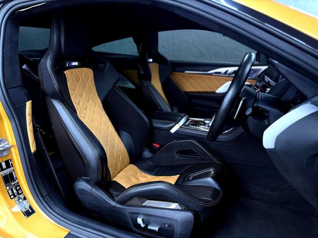 BMW M8 2022