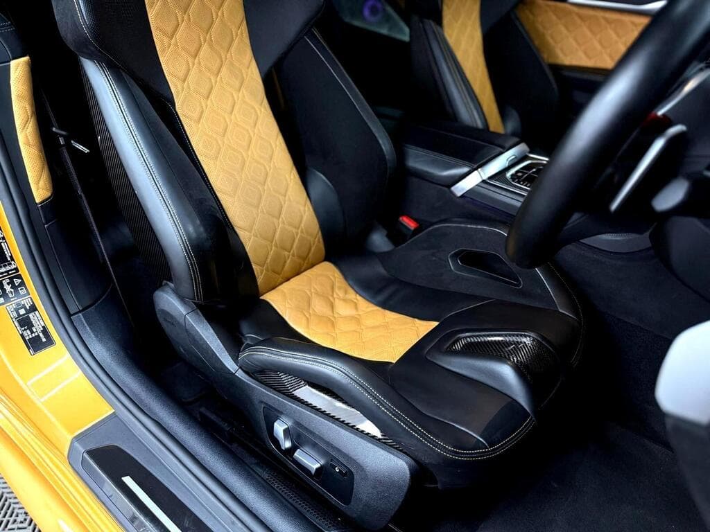 BMW M8 2022