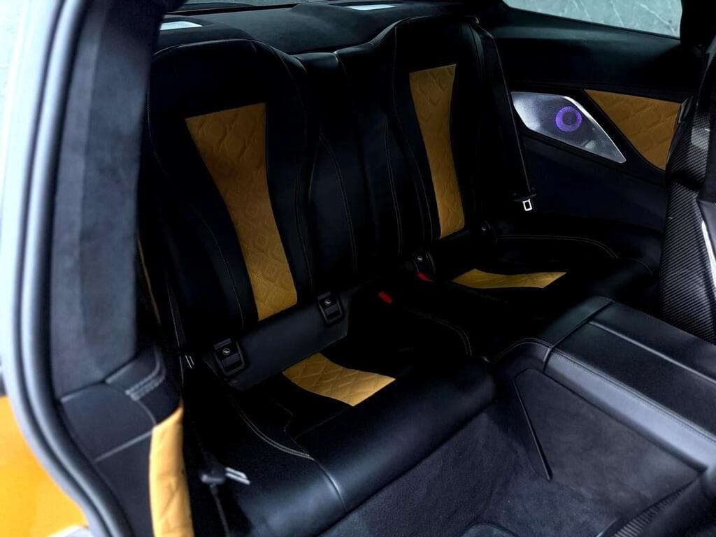 BMW M8 2022