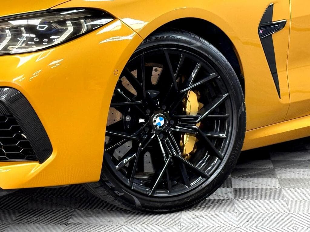 BMW M8 2022