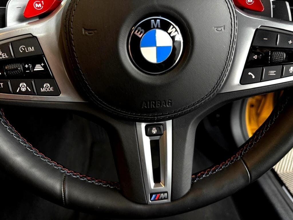 BMW M8 2022
