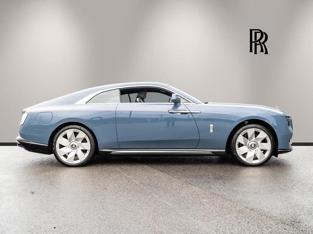 Rolls-Royce Spectre 2023