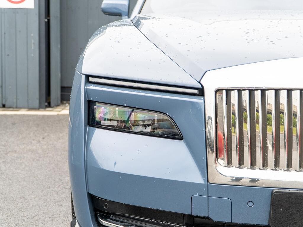 Rolls-Royce Spectre 2023