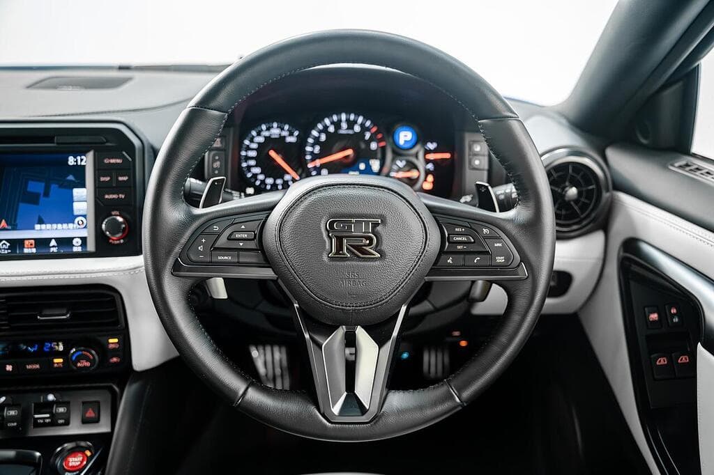 Nissan GT-R 2024