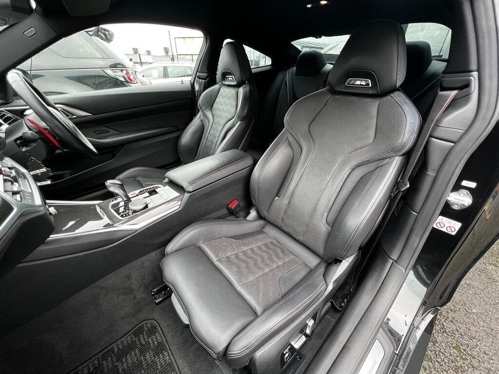 BMW M4 2022