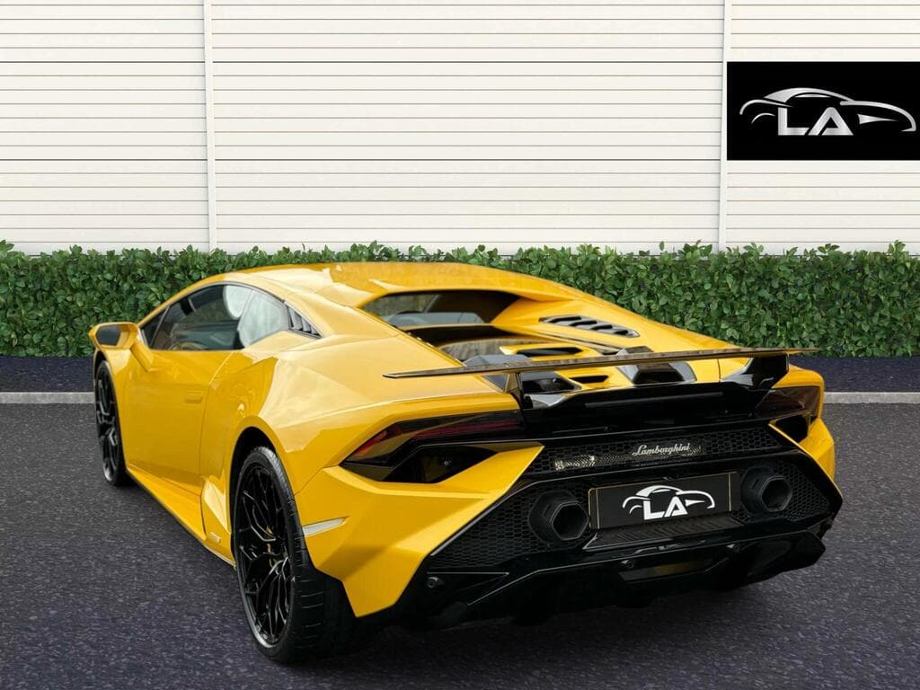 Lamborghini Huracan 2023