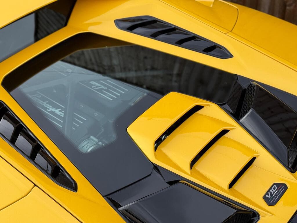 Lamborghini Huracan 2023