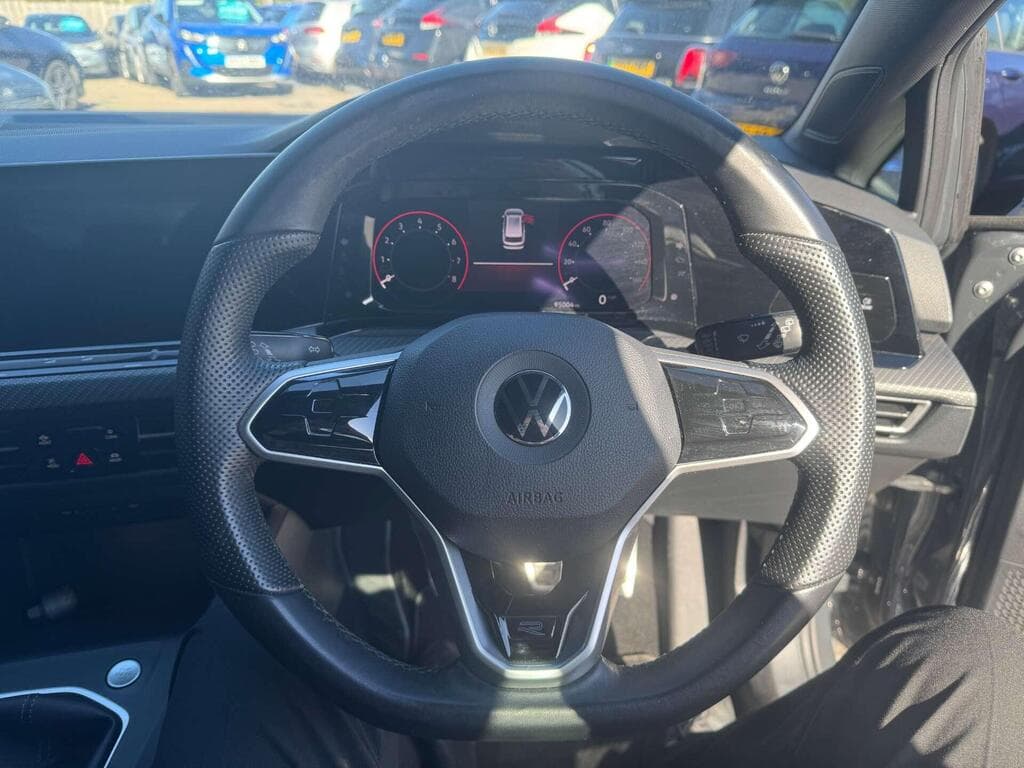 Volkswagen Golf 2022