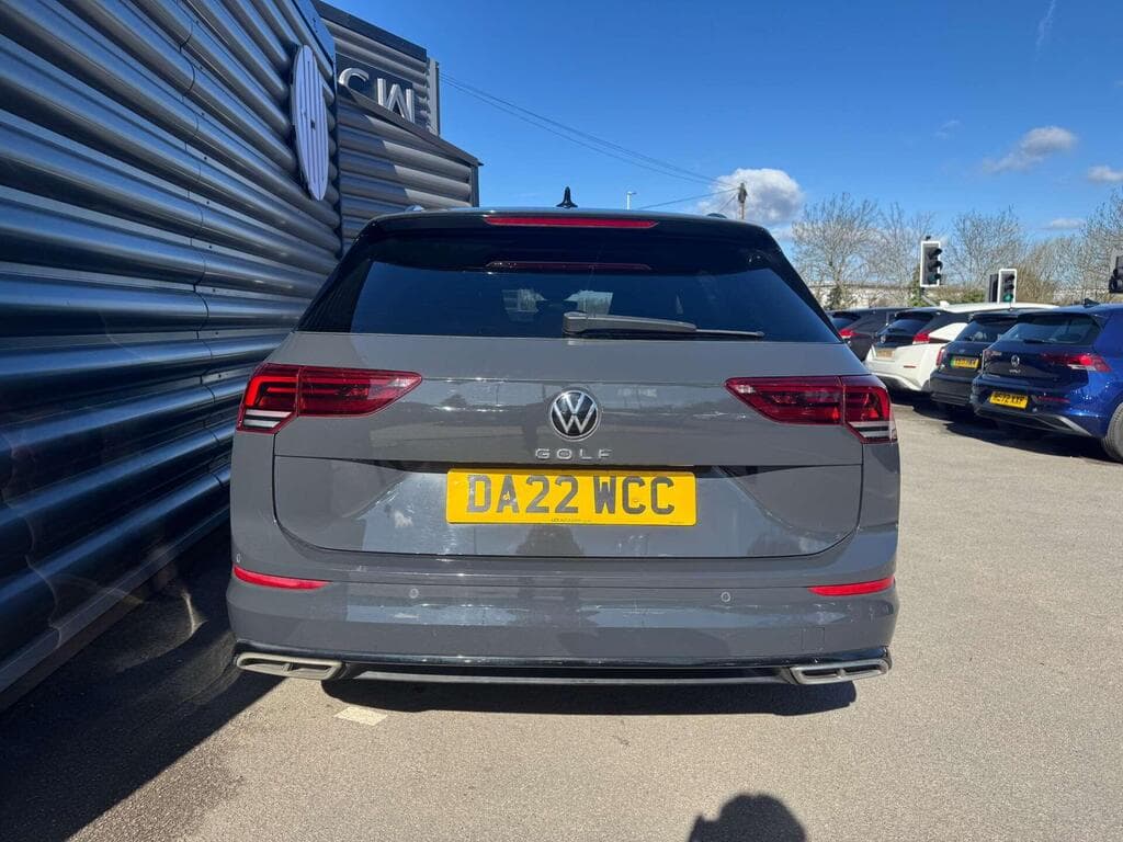 Volkswagen Golf 2022