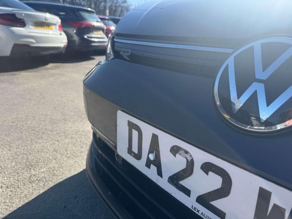Volkswagen Golf 2022