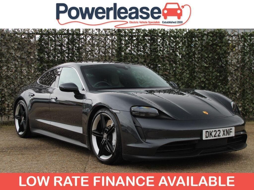 Porsche Taycan 2022