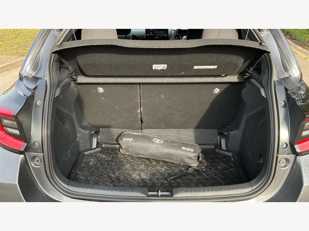 Toyota Yaris 2023