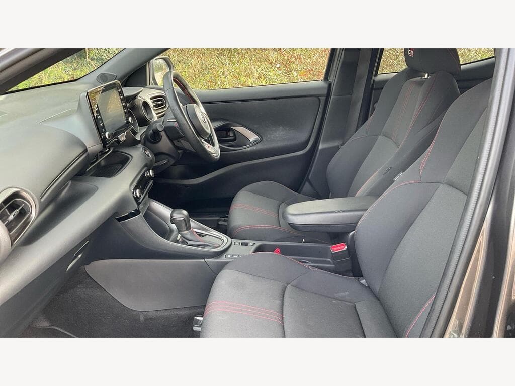 Toyota Yaris 2023