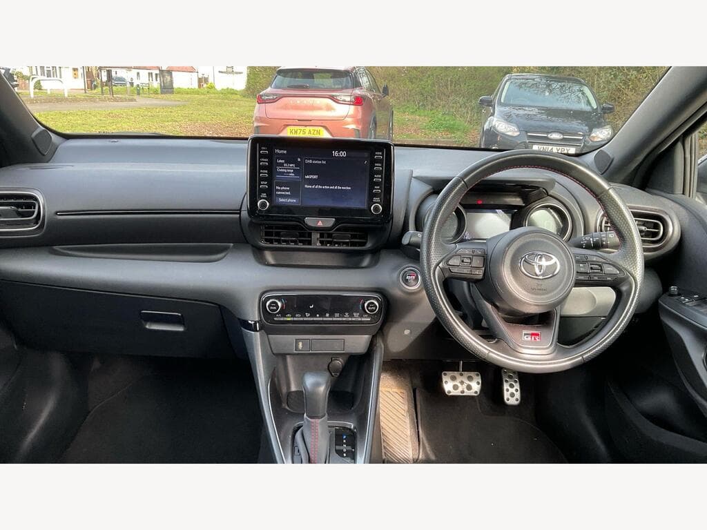 Toyota Yaris 2023