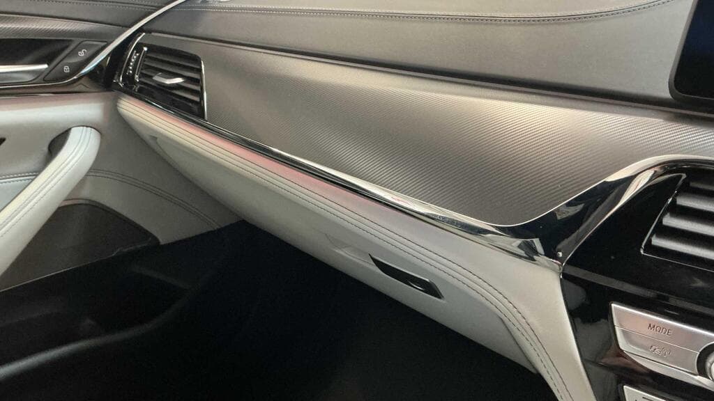 BMW M5 2022