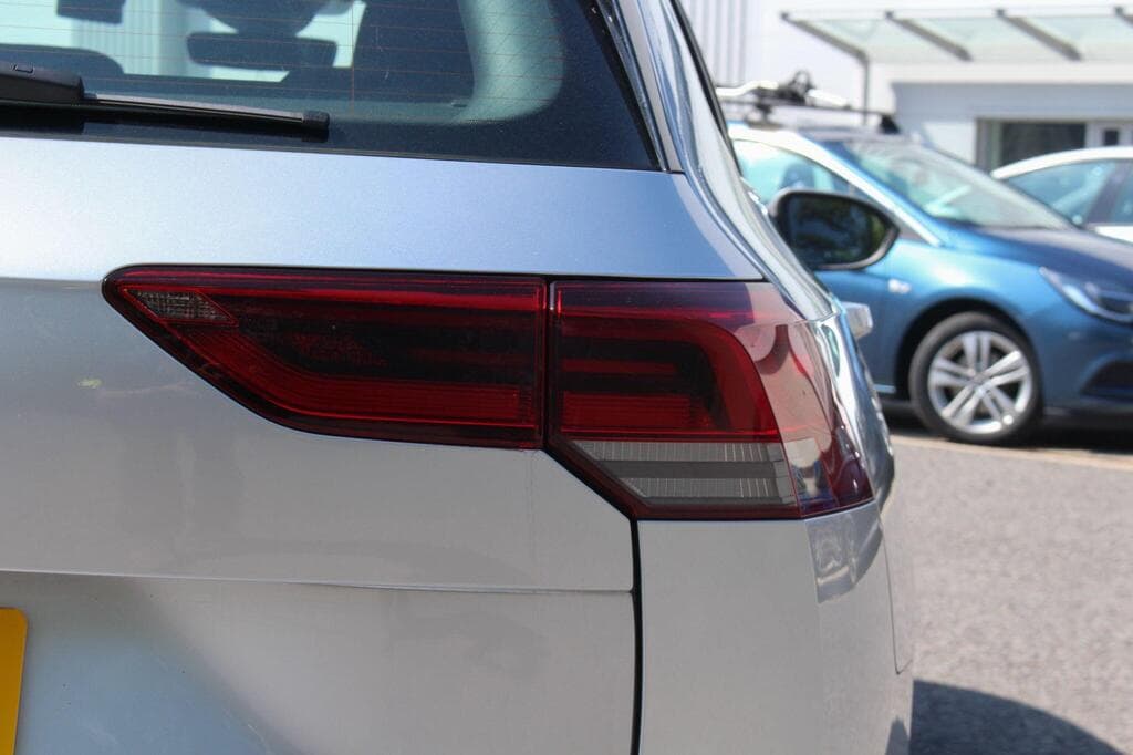 Volkswagen Golf 2022