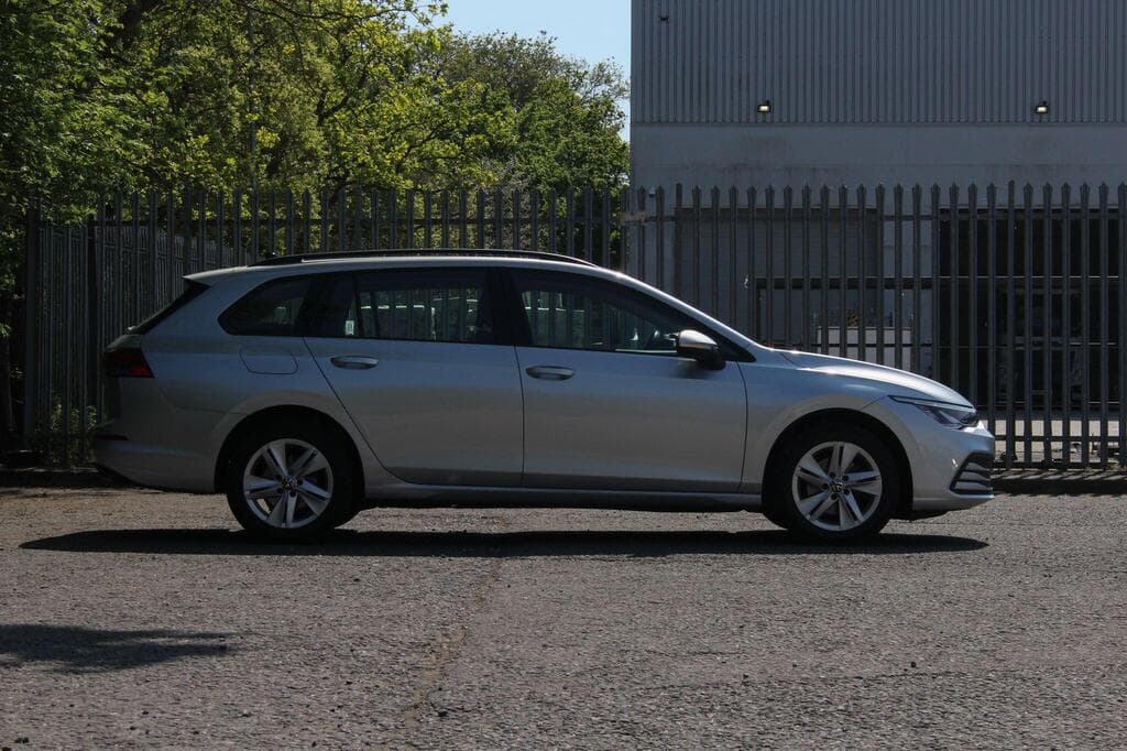 Volkswagen Golf 2022