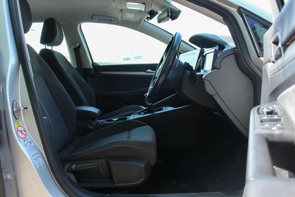 Volkswagen Golf 2022