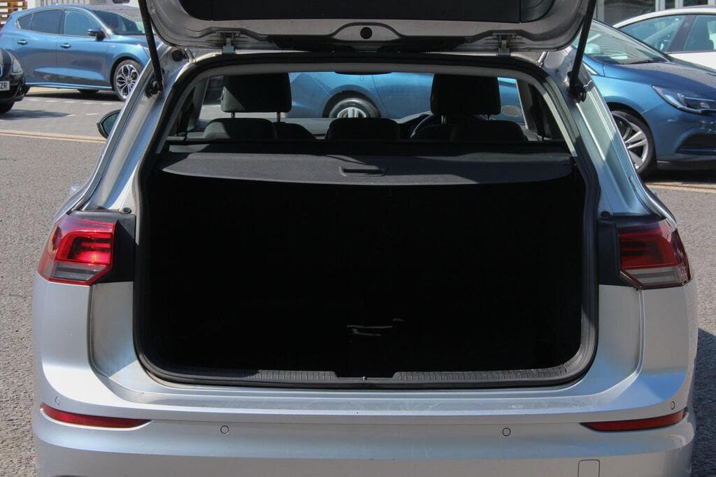 Volkswagen Golf 2022