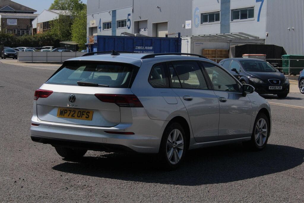 Volkswagen Golf 2022