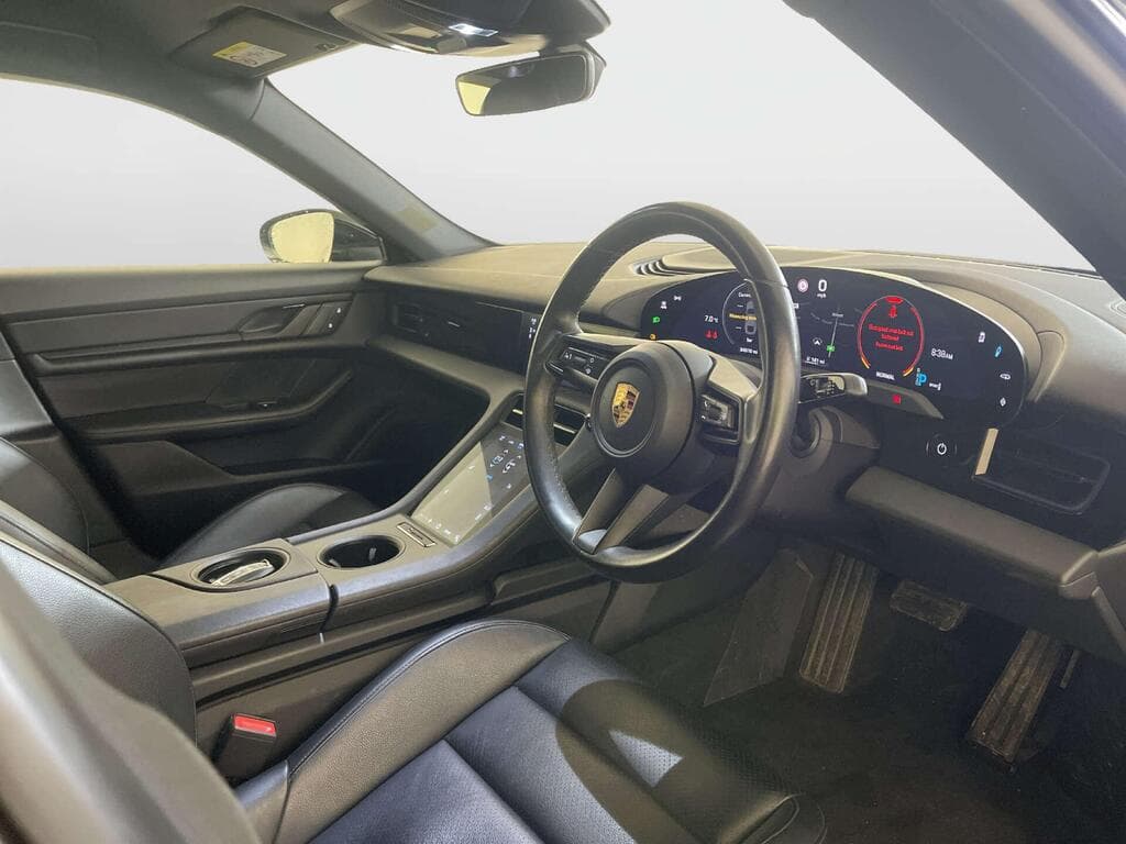 Porsche Taycan 2022
