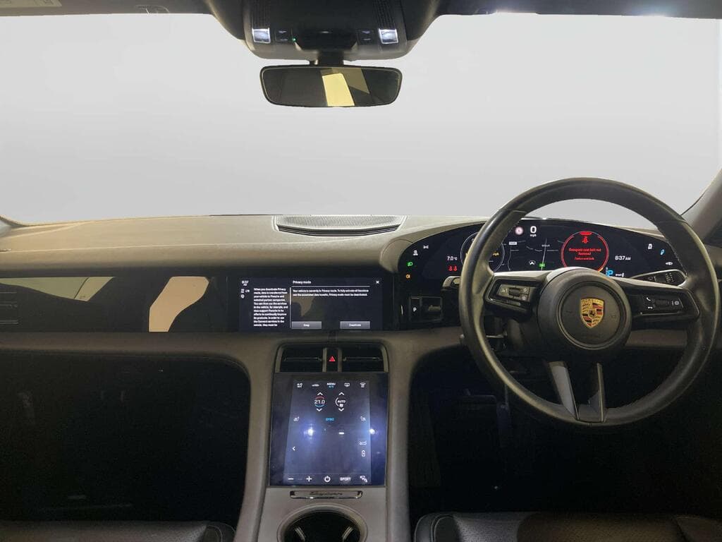 Porsche Taycan 2022