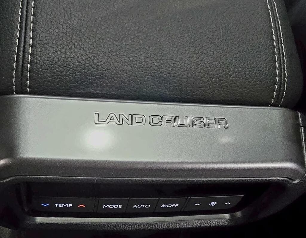 Toyota Land Cruiser 2024