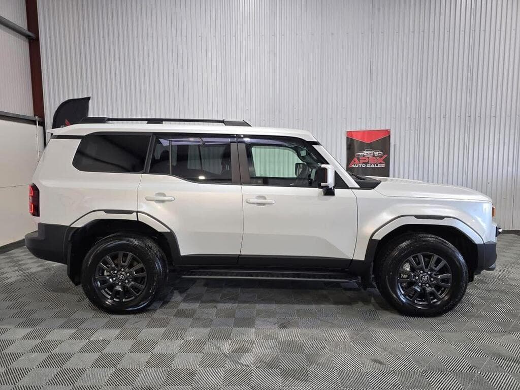 Toyota Land Cruiser 2024