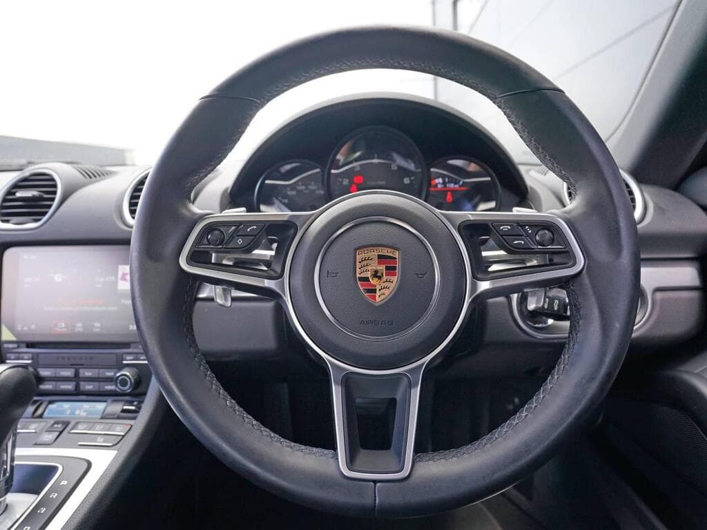 Porsche 718 Cayman 2022