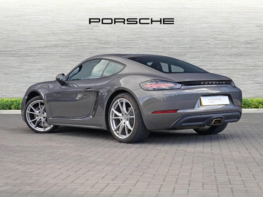 Porsche 718 Cayman 2022