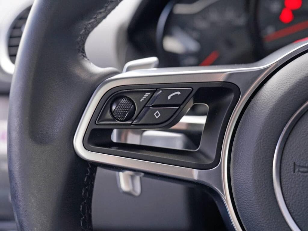 Porsche 718 Cayman 2022