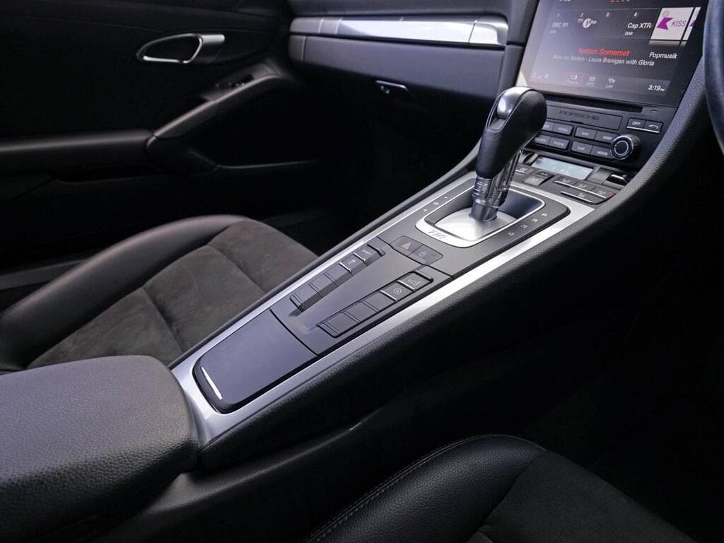Porsche 718 Cayman 2022