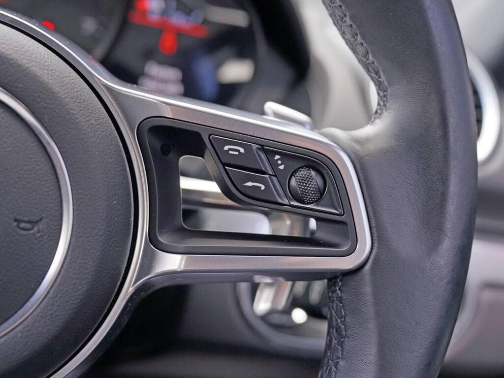 Porsche 718 Cayman 2022