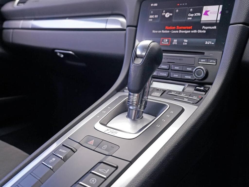 Porsche 718 Cayman 2022