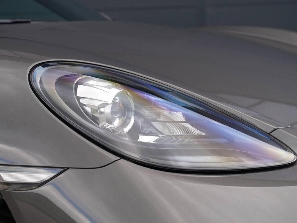 Porsche 718 Cayman 2022