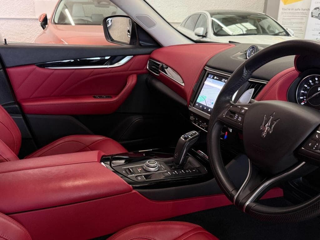 Maserati Levante 2022