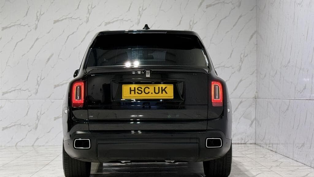 Rolls-Royce Cullinan 2022