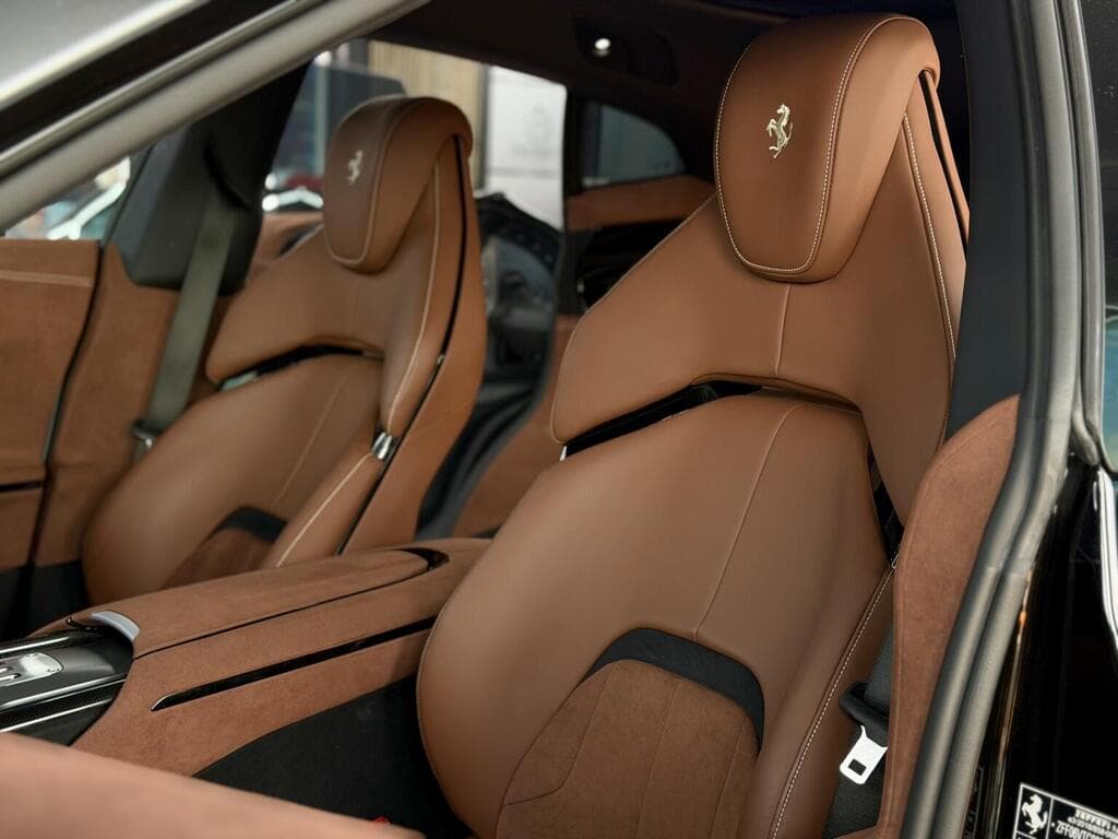 Ferrari Purosangue 2024