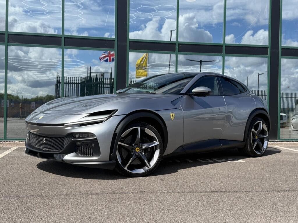 Ferrari Purosangue 2024
