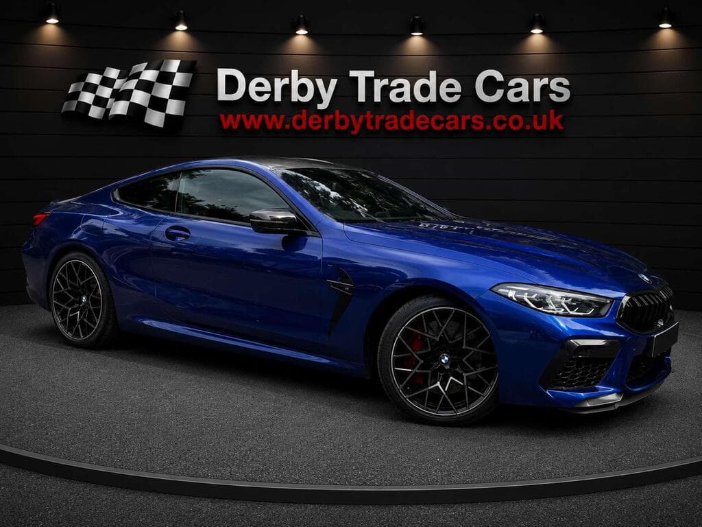 BMW M8 2022