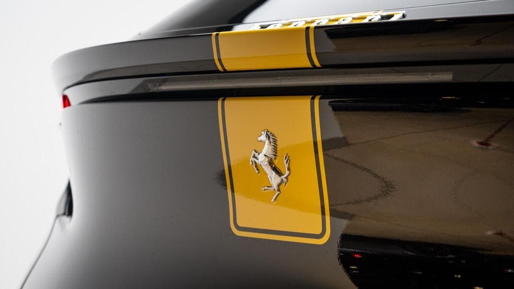 Ferrari Purosangue 2023