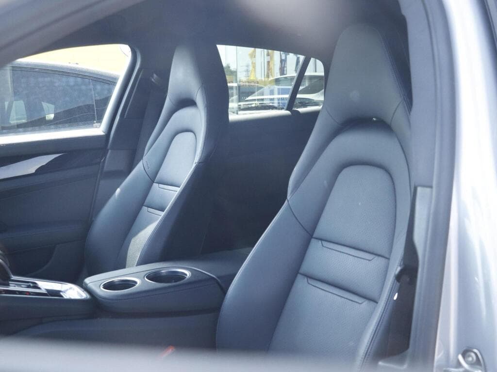 Porsche Panamera 2022