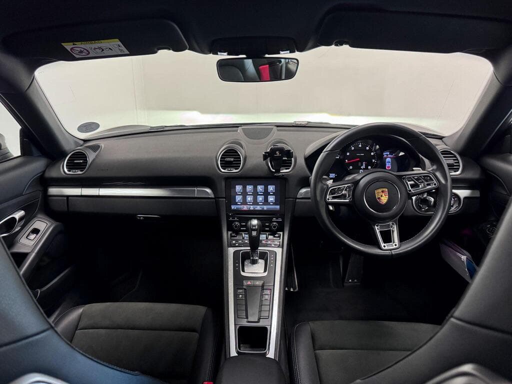 Porsche 718 Cayman 2022